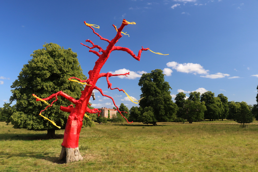 In this show Les Ray previews FolkEast (15-17 August) and plays tracks by artists who will be performing there, plus as ever there are plenty of new tracks by independent […] dlvr.it/TMV6cB Listen Here: