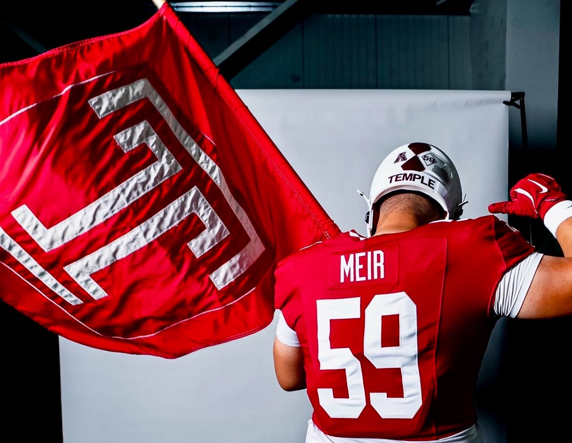 KEN_MEIR's tweet image. New season, new jersey, same goals! Fueled by YOUR unwavering support! TOGETHER we’re building something special on 10th and Diamond, let’s make this season one for the books. #OffensiveLinePride #CollegeFootballFans #RiseAsOne #TempleTUFF #PhillyTUFF #GoOwls 🦉
#jucoproduct