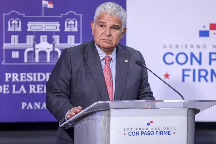 El Presidente José Raúl Mulino anunció que solicitó al MICI y al MIDE coordinar acciones para canalizar hacia otros mercados unos 35 mil litros diarios de leche que ha dejado de consumir la empresa trasnacional Nestlé al reducir su producción de leche evaporada.