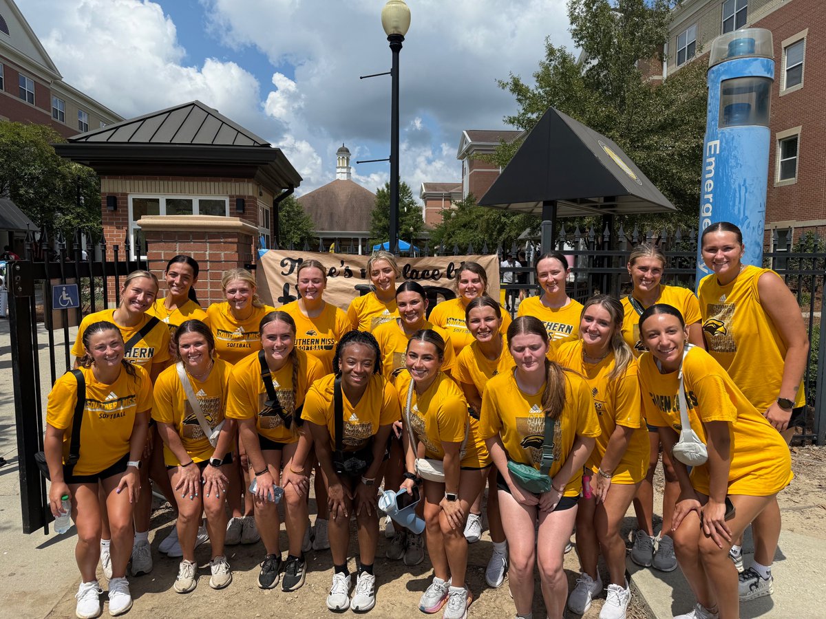 MTV Cribs: ✨Room Tour✨

#SMTTT