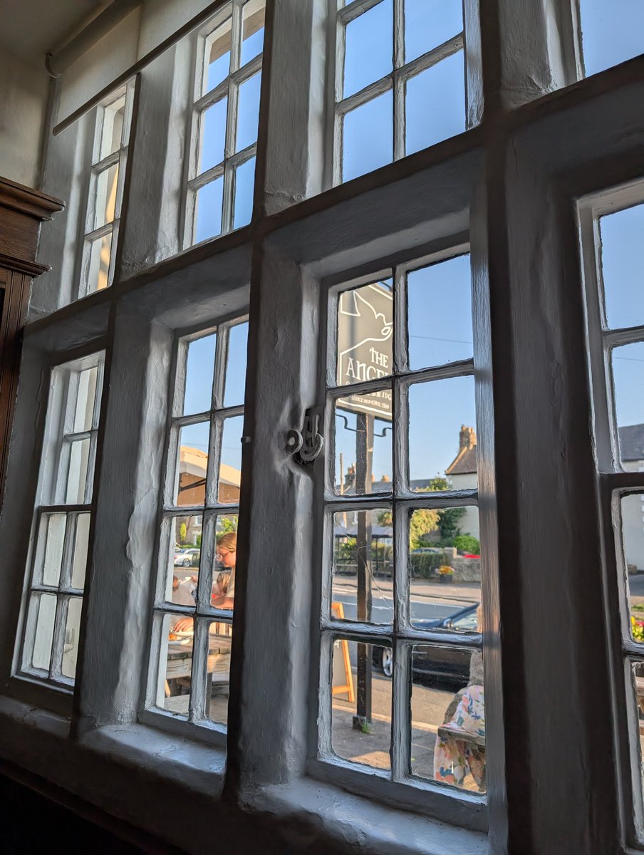 Tweedy Pubs tweet media