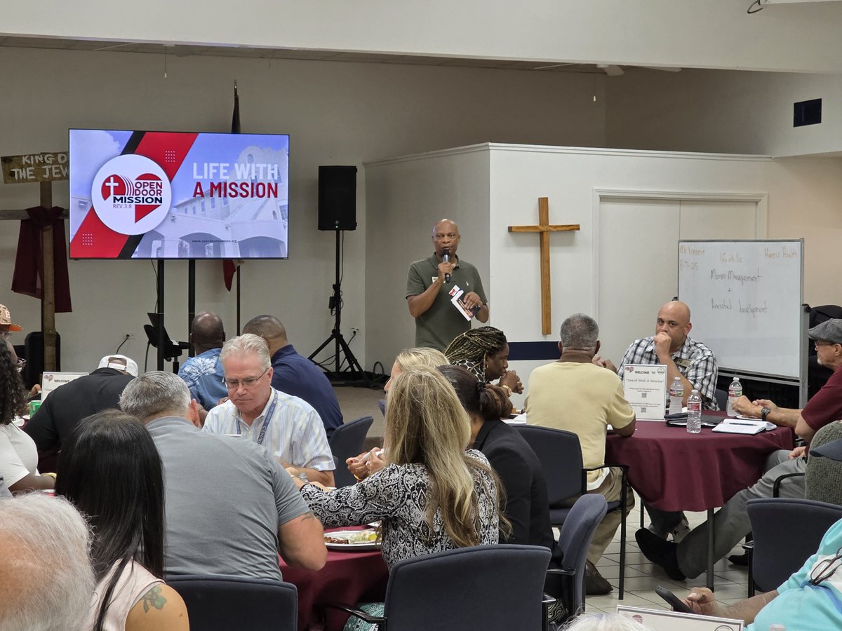 ODMHouston's tweet photo. Another successful Lunch With A Mission. Today was the last day for our longtime employee Stan Washington. Stan is moving on to another opportunity. Thank you for the years you gave to the Mission.
 #LunchWithAMission #CommunitySupport https://t.co/C00tpx3gkO