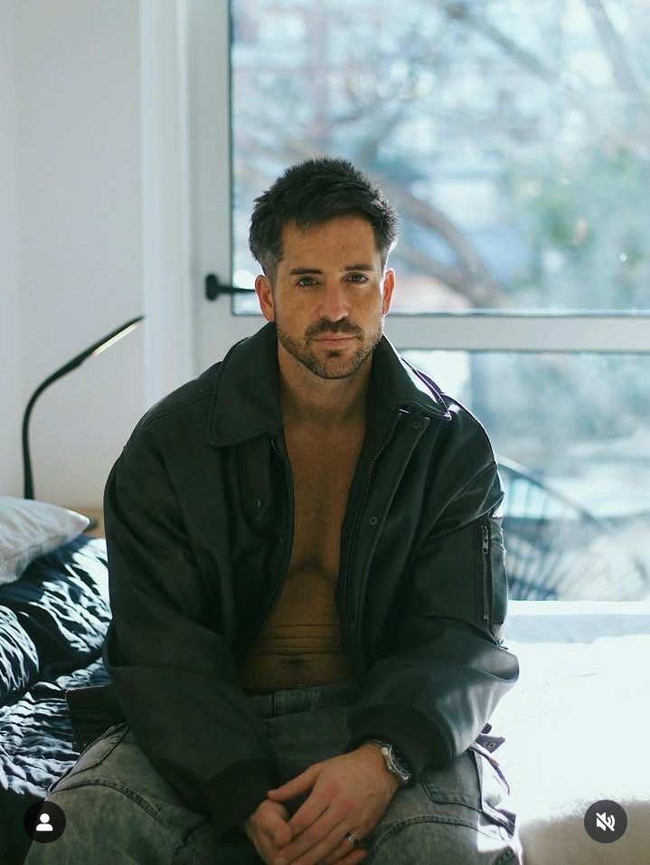 Devi_lovers_'s tweet photo. Necesito mas Devi modelo. 
Miren lo que es esto por dios 😏
Te amo Juan Pablo 💙 https://t.co/YiG1fWW8mA