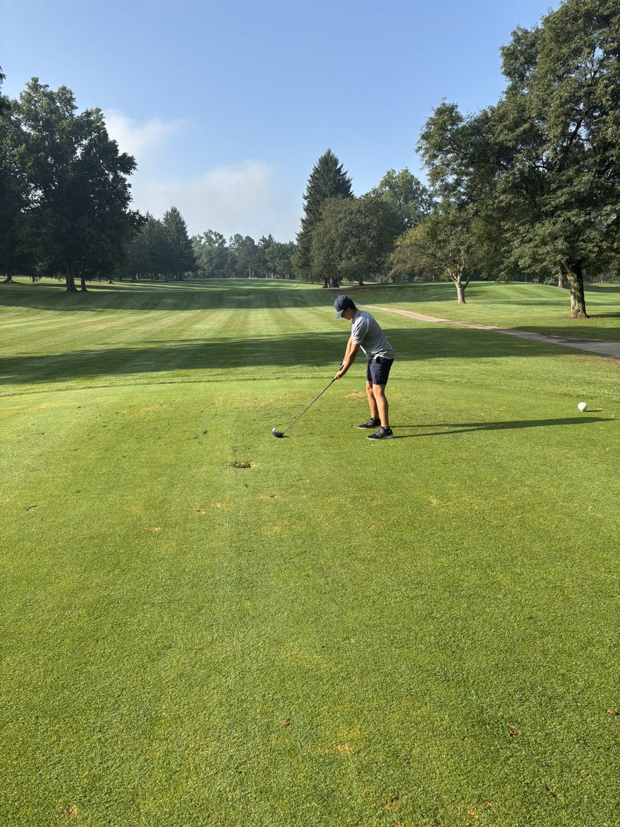 RV Golf finished 4th out of 14 teams in a very strong field in the Weiss Invite at Ashland GC Thursday.  Asher Gates was 4th overall out of 72 golfers with a 75.  Leyton Thrush shot 83, Chase Smith 84, and Eli Weber 91 for the Vikings. RV returns to Kings Mill Tuesday vs Shelby.