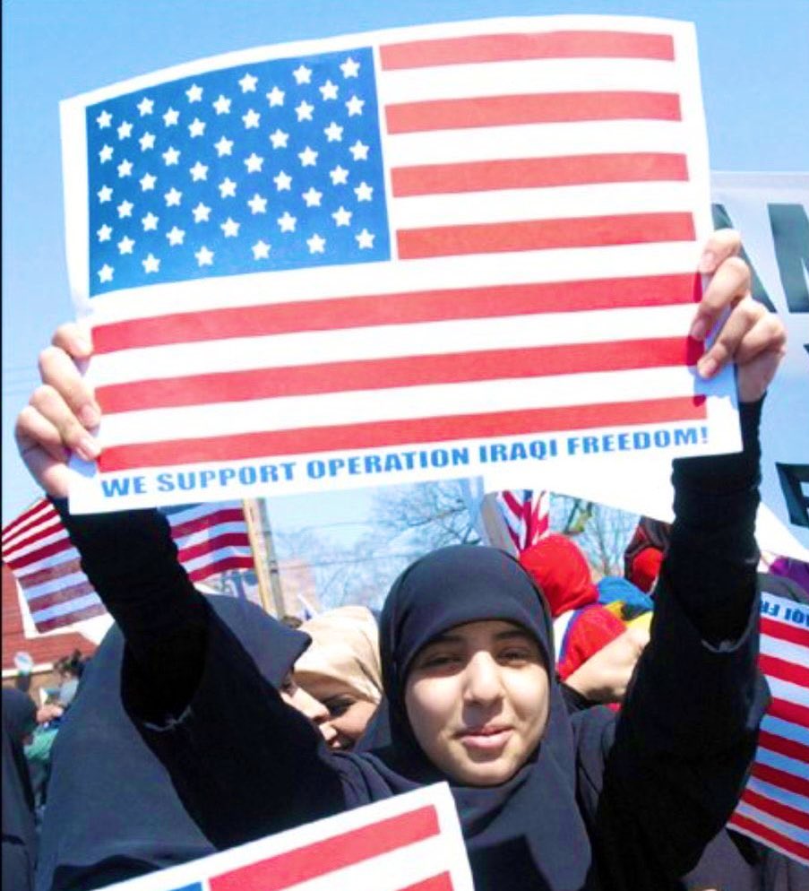 الي رفع  علم الأمريكان 2003 
متعود يرفع علم ايران 2025
#قوم_تبع