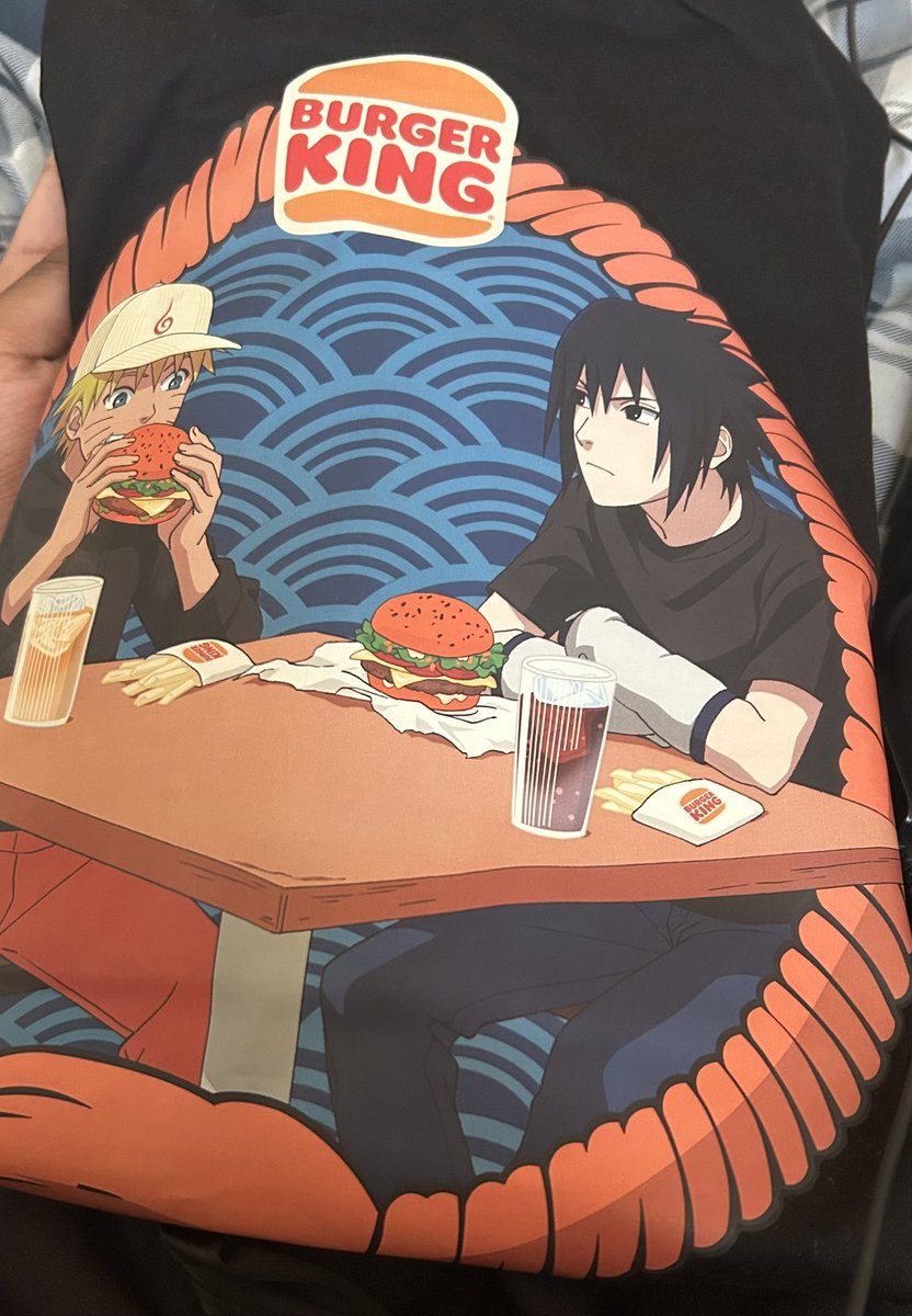 Rezntful__'s tweet photo. @burgerking_es Hi! On 6 Aug my family got Naruto meals at Gran Canaria Airport but we were rushing &amp; later realised the order was wrong, toys were missing, and my t-shirt was XL. We’re now back in the UK — can you help? My little sister got nothing &amp; was really disappointed 💔 https://t.co/XFEoga514r