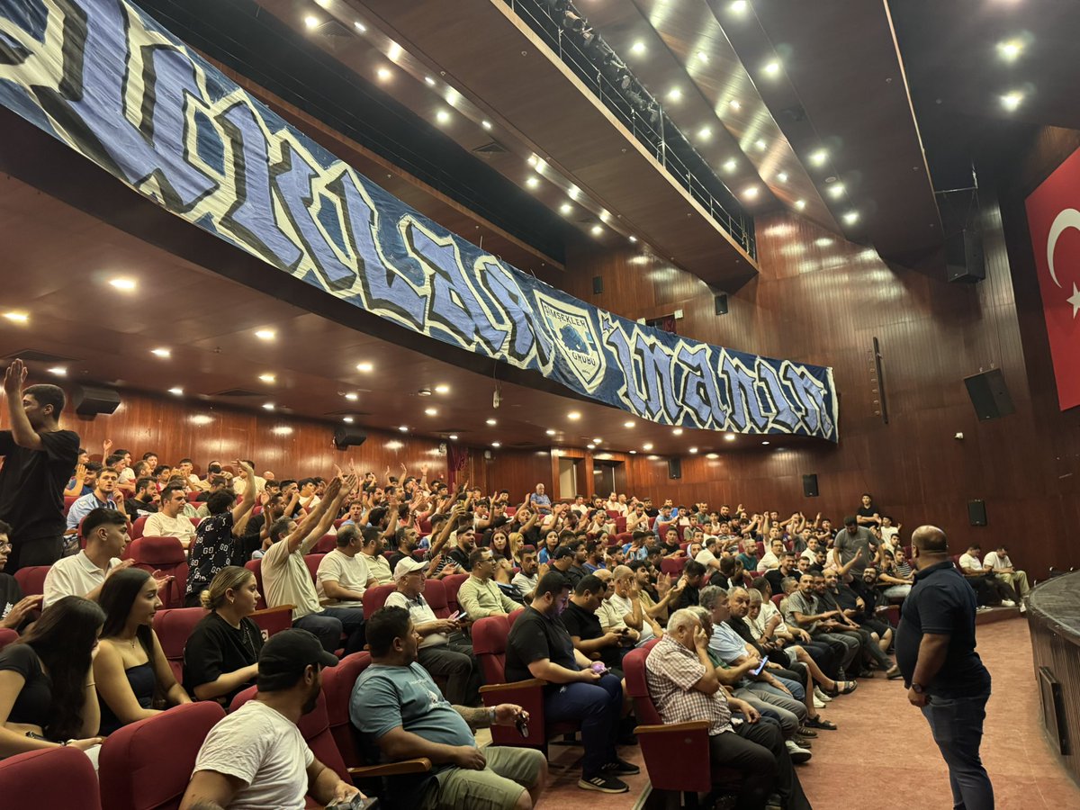 kuzeykalealt's tweet photo. ŞİMŞEKLER BURADA DİMDİK AYAKTA ! https://t.co/AcjWEYxkck