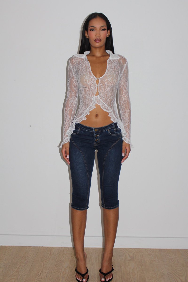 WMNS WEAR tweet media