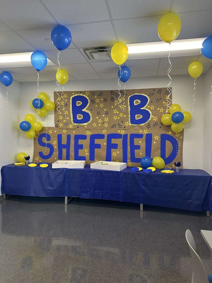 Ms. Mac🤍✏️ tweet media