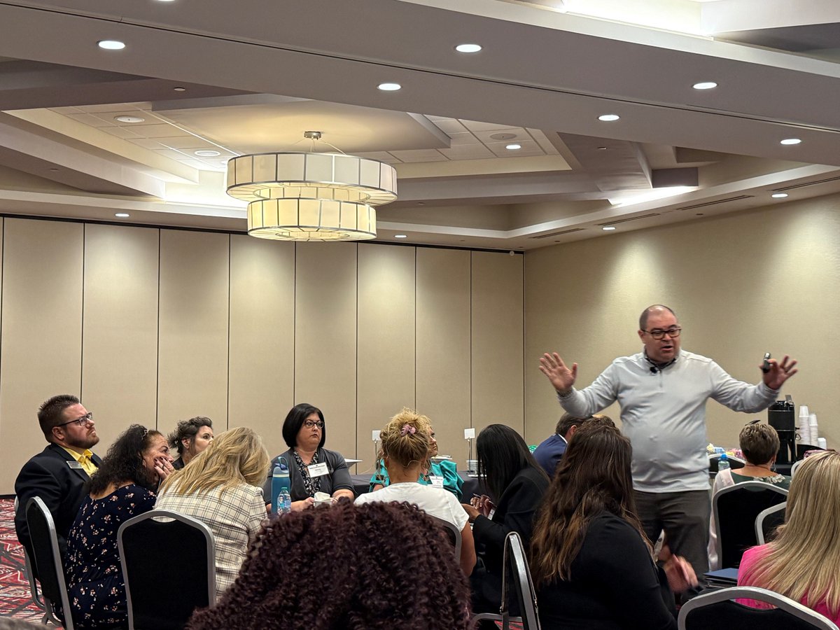 👏 Thank you to all the credit union leaders who joined us for the Medium/Small Credit Union Roundtable!

It was an energizing day filled with insightful conversations on building strong cultures, driving organic growth, and strengthening our credit union community.

We love