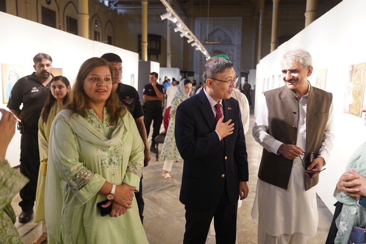 Lahore Museum (@lahoremuseum) on Twitter photo Independence Day special exhibition.
Chief Guests:
Mr. CAO KE, Deputy Consul General of the People’s Republic of China in Lahore; Mohvedfar, Consul General of Iran in Pakistan; and Mahindar Pal Singh, Pakistan’s First Sikh Cricketer.
<a href="/CS_Punjab/">Chief Secretary Punjab</a> <a href="/MaryamNSharif/">Maryam Nawaz Sharif</a> <a href="/GovtofPunjabPK/">Government of Punjab</a> Independence Day special exhibition.
Chief Guests:
Mr. CAO KE, Deputy Consul General of the People’s Republic of China in Lahore; Mohvedfar, Consul General of Iran in Pakistan; and Mahindar Pal Singh, Pakistan’s First Sikh Cricketer.
<a href="/CS_Punjab/">Chief Secretary Punjab</a> <a href="/MaryamNSharif/">Maryam Nawaz Sharif</a> <a href="/GovtofPunjabPK/">Government of Punjab</a>