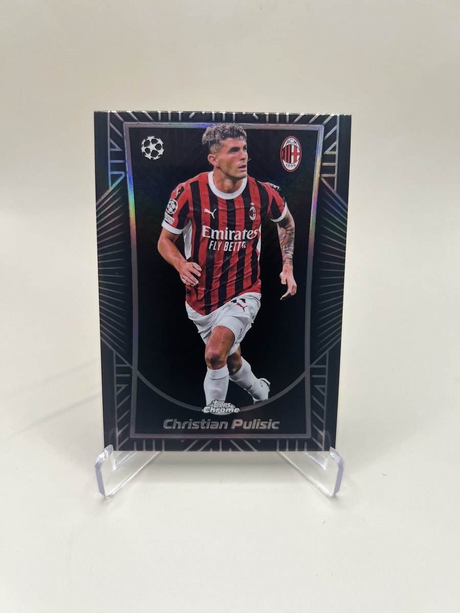 guccicards tweet media