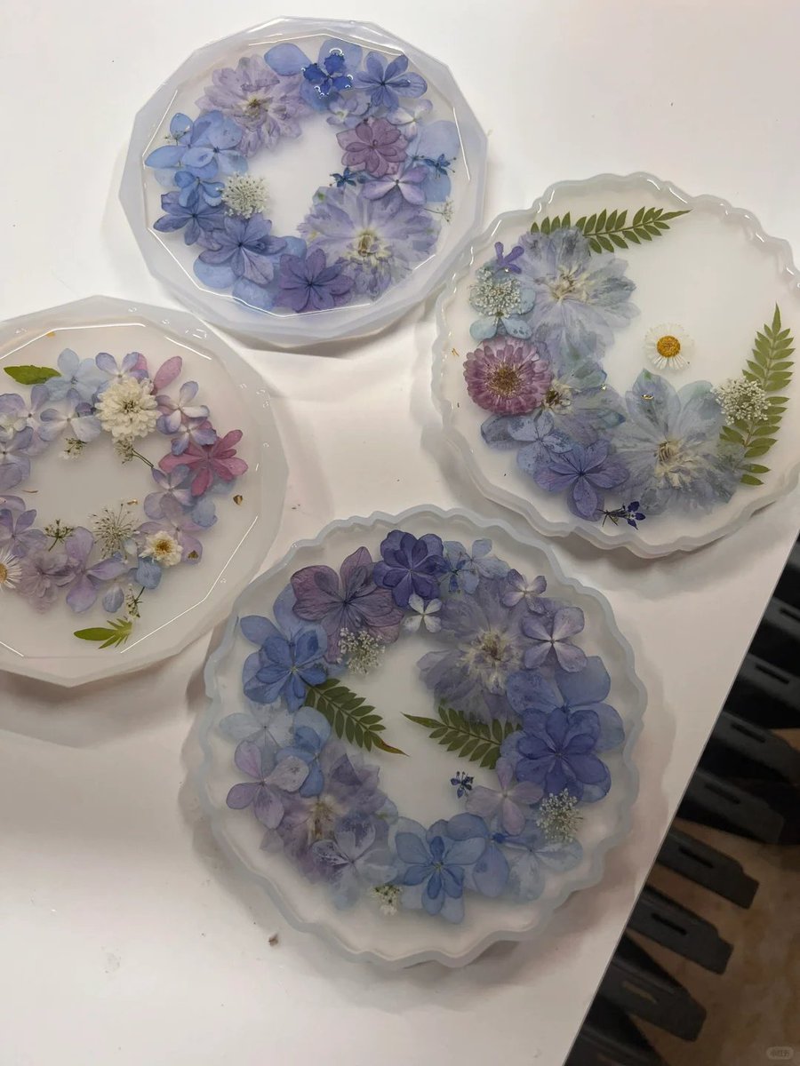 luoliuhong35090's tweet photo. Can DIY flowers wilt? No! I made it into a permanent coasters.
#Beautiful #China #China #DIY #Art #Handwork #Knitting #Design #AllinCeltics #RickCarlisle #TheValley #WWERaw #Gagcity #Canucks https://t.co/ywf66e6WMq