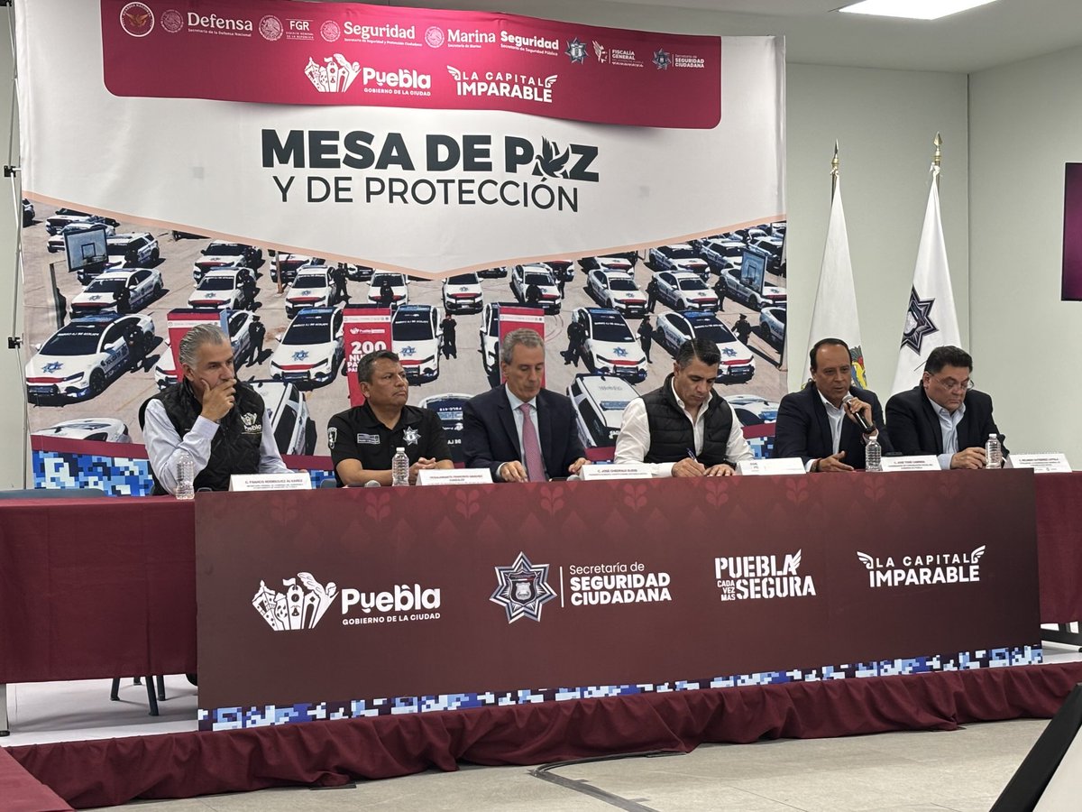 El Gobierno de <a href="/pepechedrauimx/">Pepe Chedraui 🇲🇽</a> con todo el apoyo del Estatal, convocaron a directores de medios de comunicación a reunión  para analizar el problema de inseguridad en Puebla. Es un primer gran paso. Cuenten conmigo para todo lo necesario.