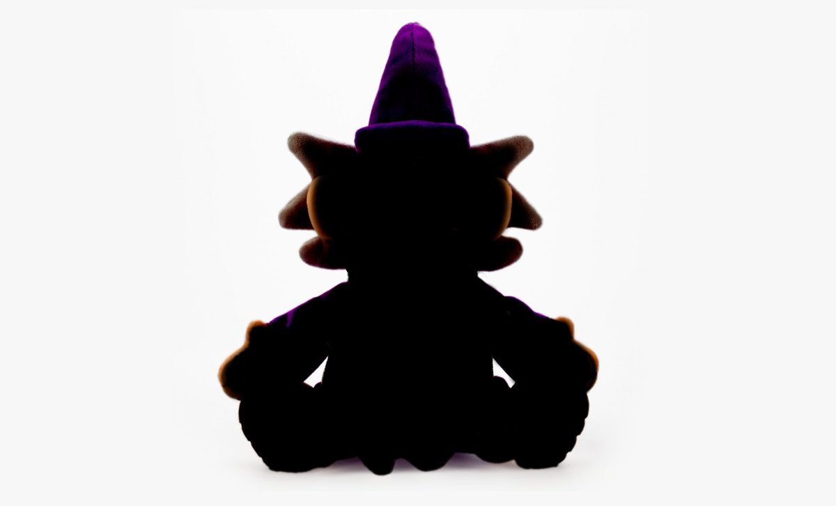 alistairdraws's tweet photo. By the elders beards... a whimsical figure approaches 👀

#mallwizard https://t.co/KsgQcs4UT8