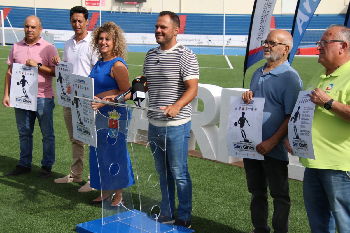🏆 | Presentada la LVI edición del Torneo de Fútbol San Ginés

👤Asistió el vicepresidente José Antonio Valido

ℹ️⬇️
weblaspalmas.novanet.es/pnfg/NNws_ShwN…