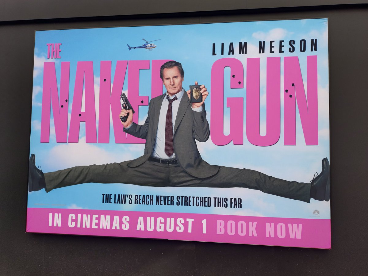 SimplyPaul's tweet photo. I've gone to see #TheNakedGun & a #tweeview follows later. You lucky little hamsters. https://t.co/lNyvdxqWbP