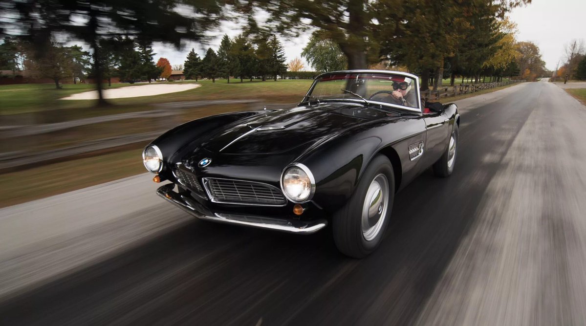 #BMW 507 powered by a 3.2-liter, twin-carbureted (two Solex Zenith 32NDIX) eight-cylinder (V8) engine with 150 hp (110 kW). Models destined for the United States had 165 hp (121 kW) - 222 Nm / 164 ft. lbs. of torque @ 2,500 rpm with a top speed of 122 mph (196 km/h) - 254 units