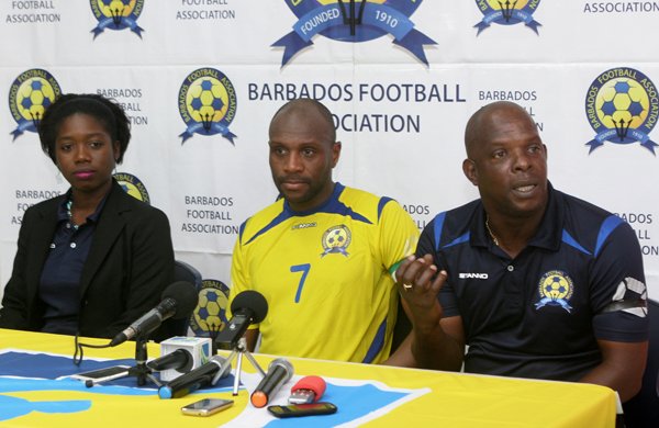 #OnThisDay in 0️⃣4️⃣ Emerson Boyce made his #PremierLeague debut🙌🏾
⚽️He started for #CrystalPalace vs #NCFC at Carrow Rd✨️
🌎Of Barbadian🇧🇧 descent, he went onto make 2️⃣2️⃣1️⃣ appearances for the Eagles &amp; #WAFC &amp; is the league's 2️⃣nd #BajanTridents international🔥 #CPFC
