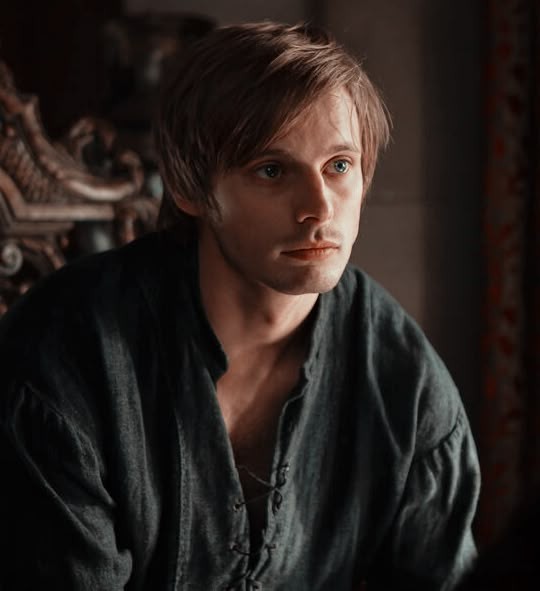 I LOVE THIS VERSION OF ARTHUR SO MUCH