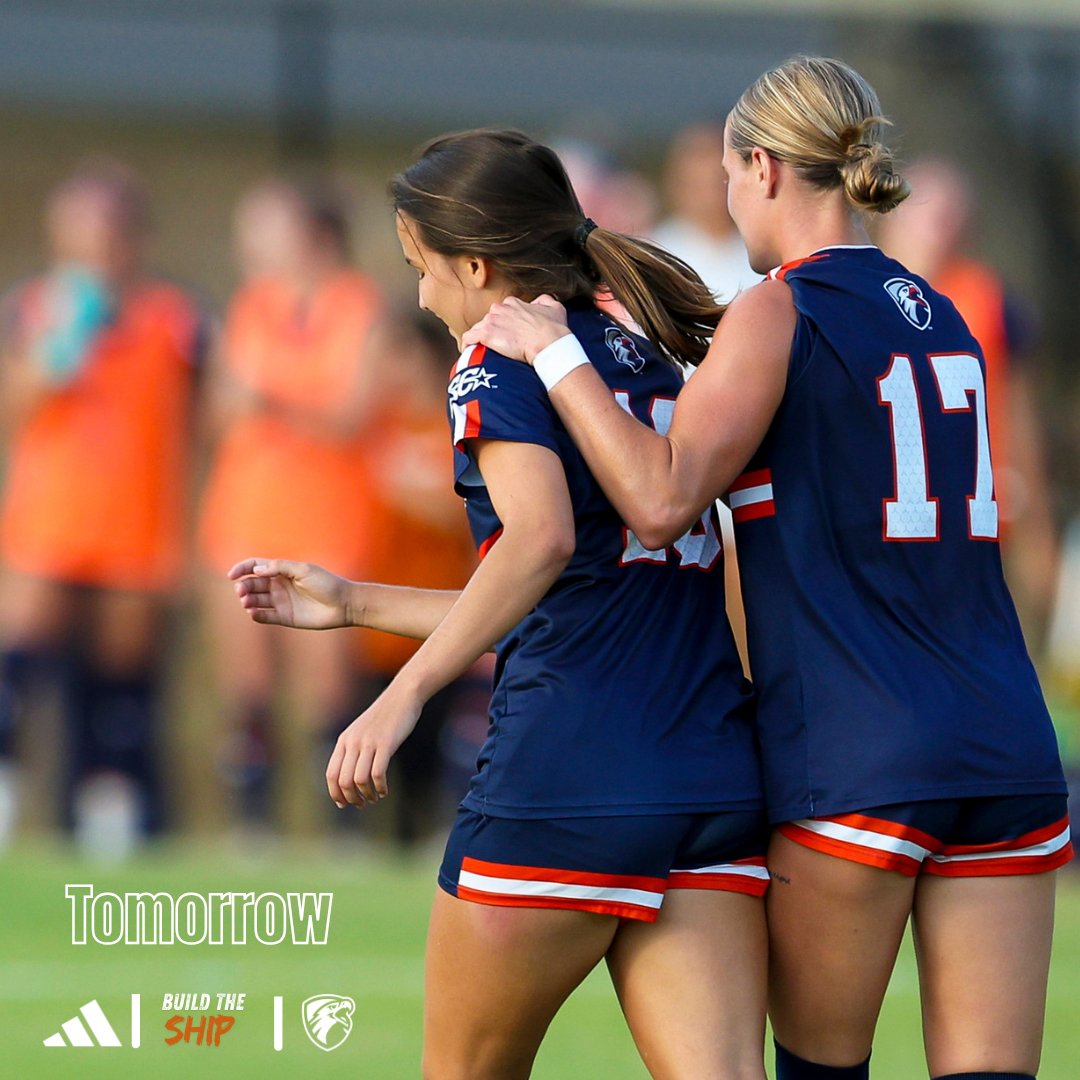 Last sleep before the fam is back together!
#BuildThe Ship