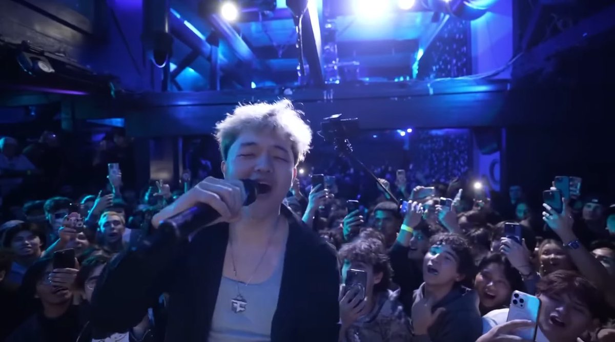 FaZe Clan tweet media