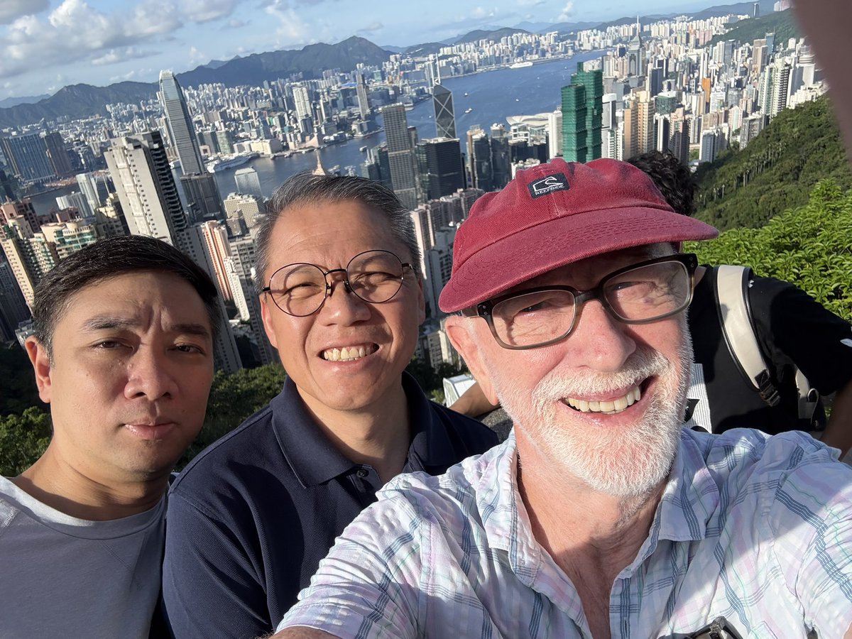 Audience tweet media