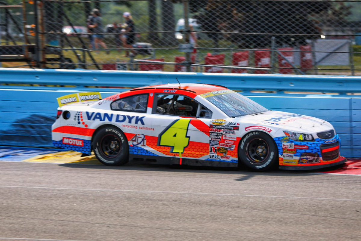 quarterleyracin's tweet photo. Dale Quarterley is bringing home a top 5 finish from the Glen! π
πΈ Photos 4 & 5 from @mikereillyphoto
#ARCAmenardsseries #ARCAseries #ARCAmenards #DaleQuarterley https://t.co/UIq5dSlXWL