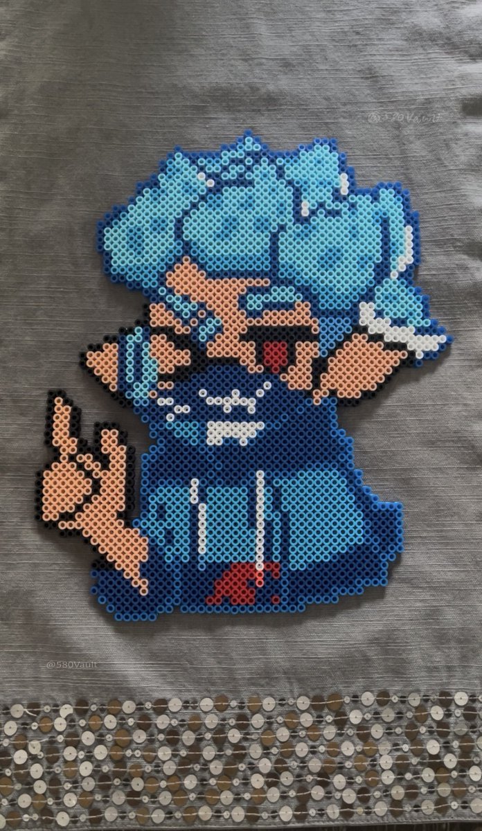 Perler fanart for @/shigushigu___!!
It’s Shigu!!! 💙❤️

#Splatoon #Splatoon3 #Splatoonoc #Splatoonart #Splatoonfanart #Perler