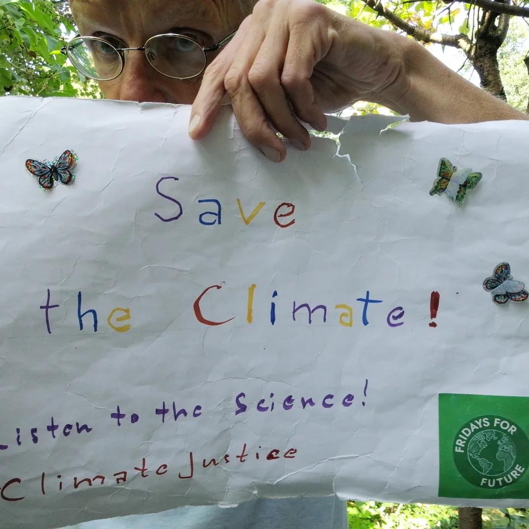 endelstamberg's tweet image. #ClimateStrike Week 307
#FightFor1Point5 Week 242

We need a system change, not climate change! 
❤️ ☮️ 🌍 🌏 🌎 💧 🌳 🌱 🌿 🌺 🌼 🏵️ 🌻 🌞 🦋

#FreePalestine🇵🇸 #FreeCongo 🇨🇩 #FreeSudan🇸🇩 #FreeYemen🇾🇪 #freearmenia🇦🇲 #ClimateActionNow #EndClimateImperialism #twiff #FFFMapSolidarity