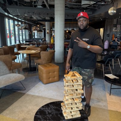 SDotwest's tweet photo. #NewProfilePic https://t.co/8ItXrB5v1u