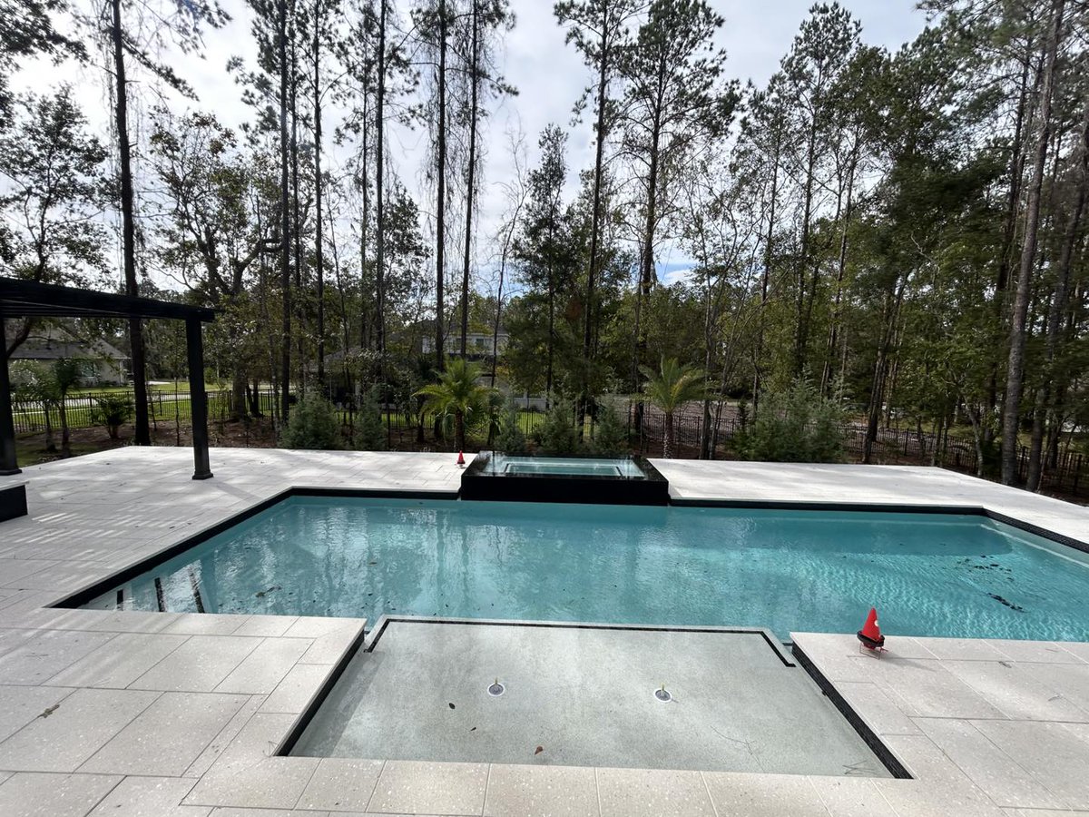 hive_outdoor's tweet image. Dreaming of a backyard oasis? Let’s turn your vision into reality!🌟🏝️
#HiveOutdoor #poolgoals #poolbuild #custompool  #custompooldesign #Tampapools #Floridapools