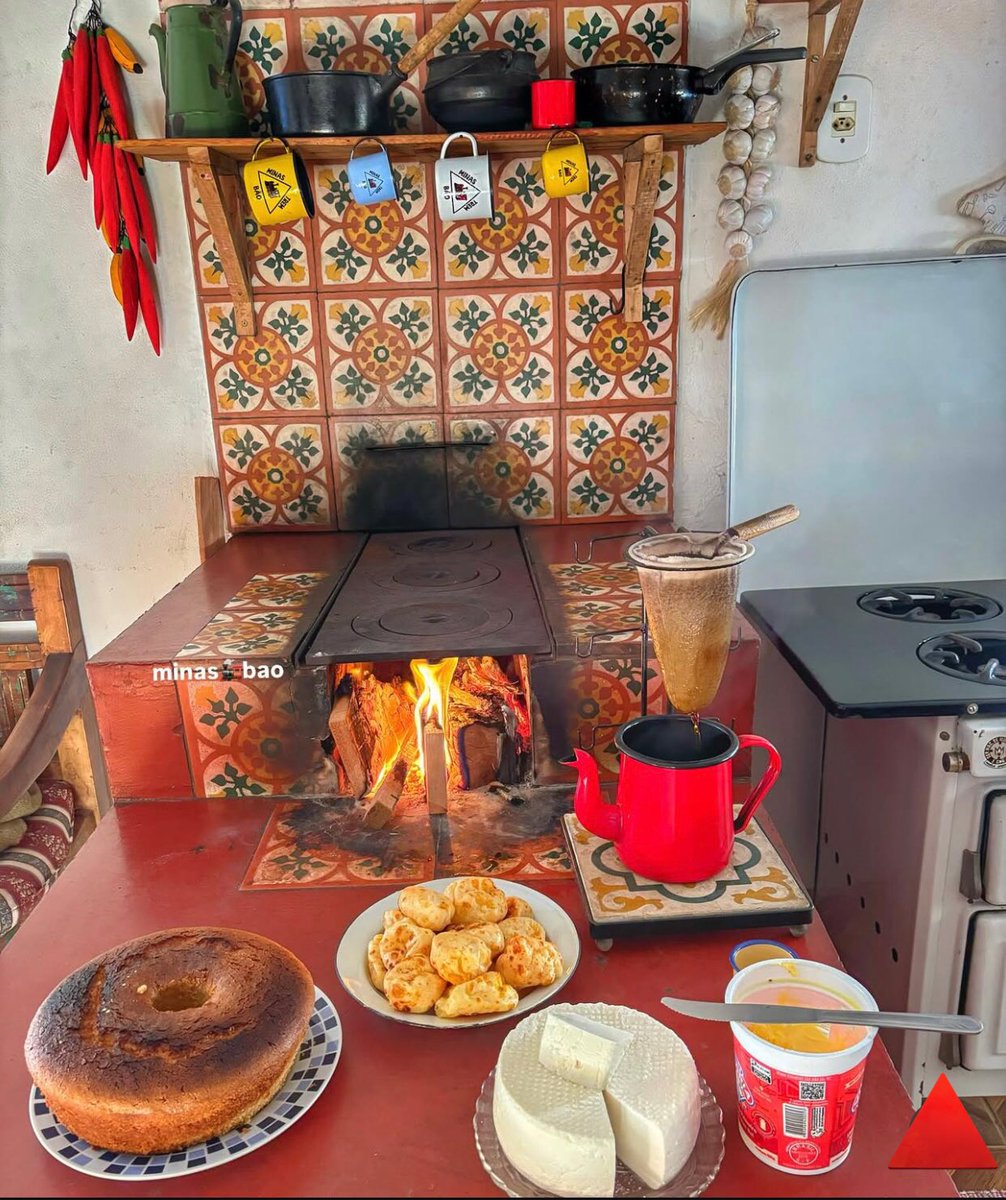 NosCaminhosDeMG's tweet photo. Hora do cafezinho ☕️

#QuintaAmigosDaLiga https://t.co/n6J0S2Hoph