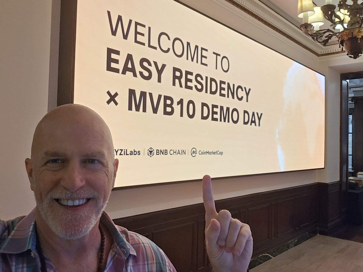 DAD3Young's tweet image. I&apos;m having a great time pitching @flashxai at MVB #10 Demo Days at the NYSE #InsideMVB