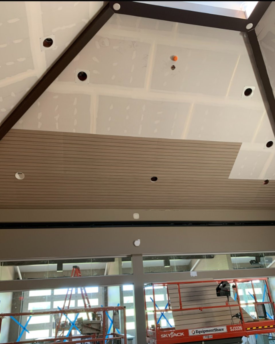 Interlam-Design tweet media