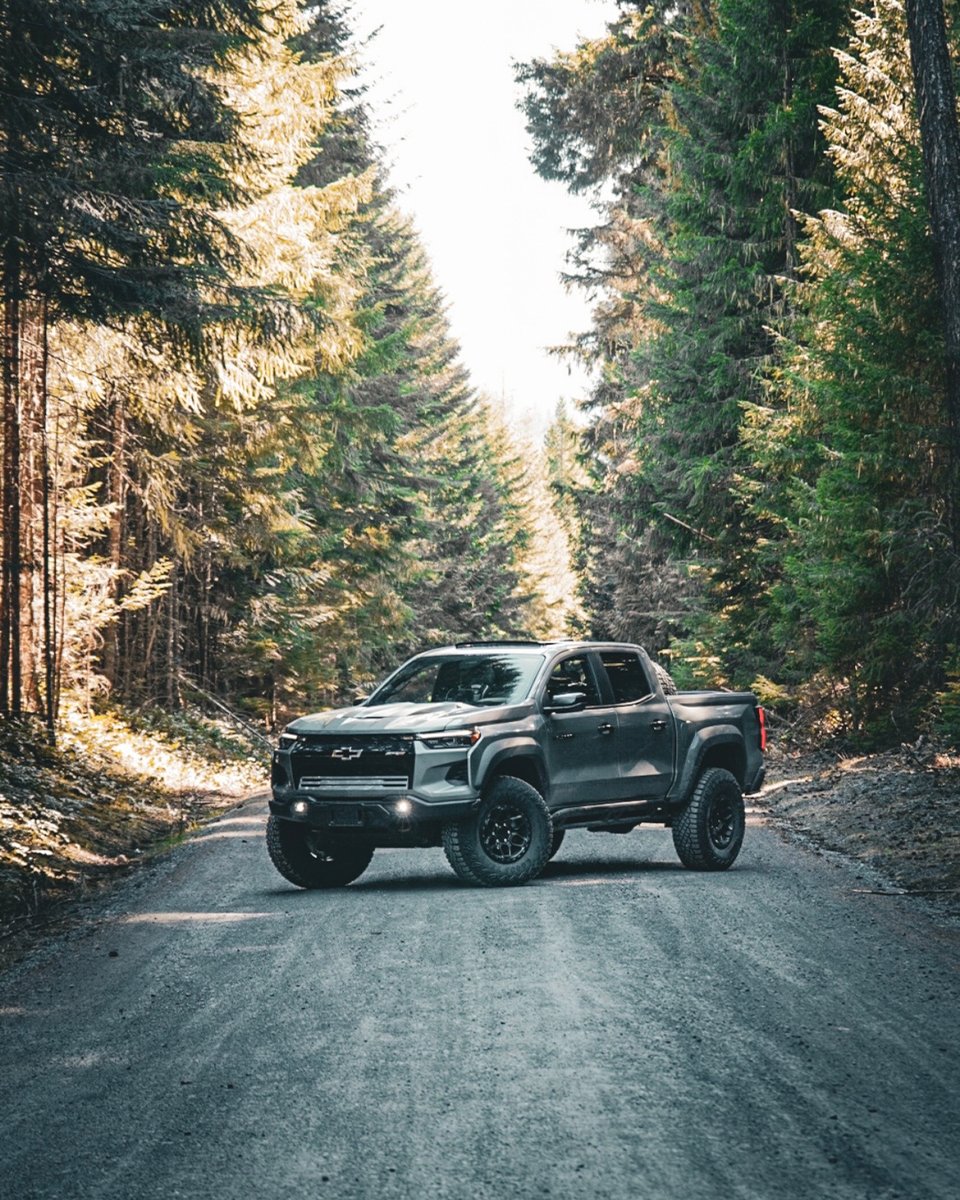BommChevrolet's tweet photo. Taking the long road in the #Colorado. 🏞️

📸: @Backroad_detours https://t.co/BsTANw2pGp