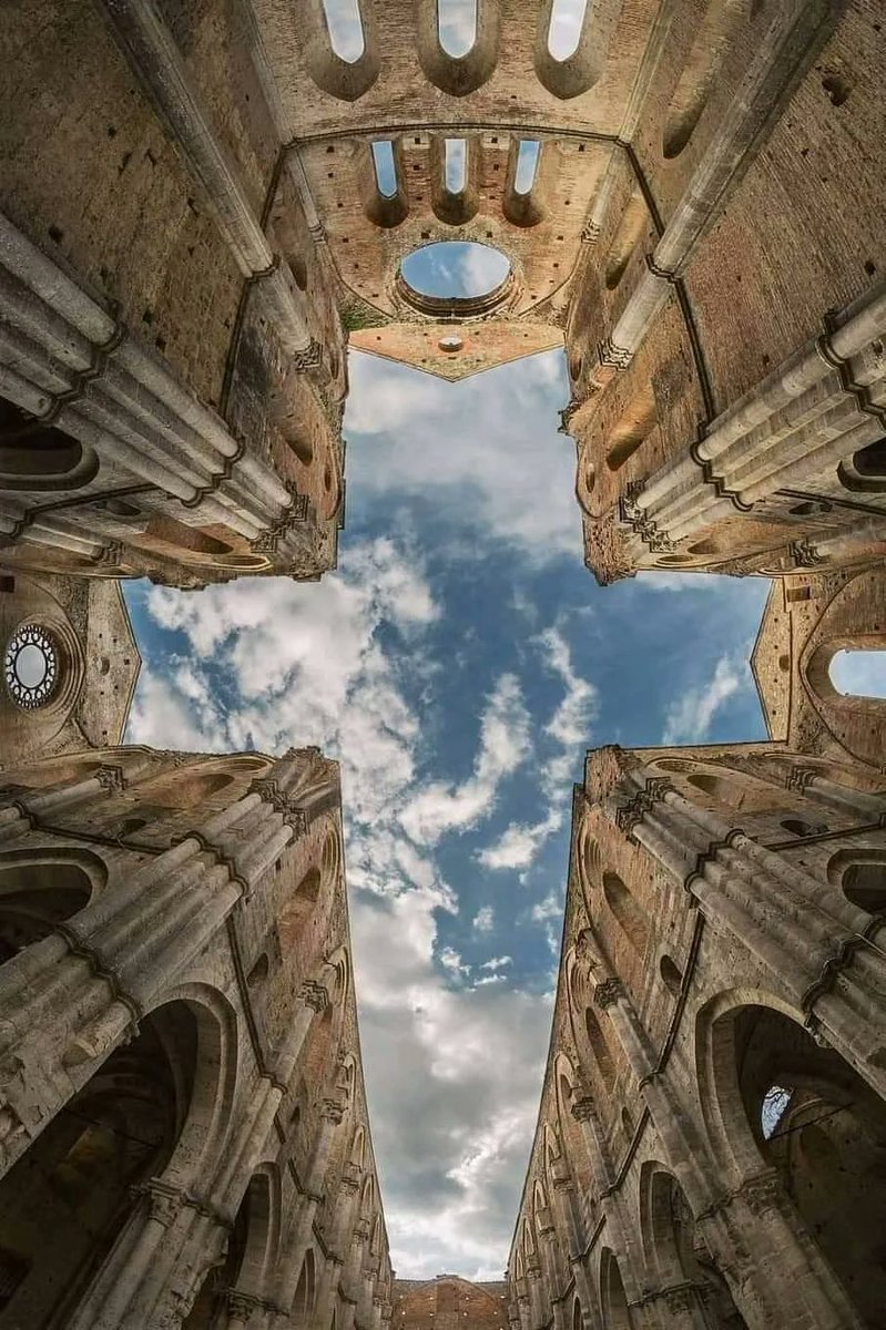 Abbey of San Galgano, Chiusdino, Tuscany, Italy