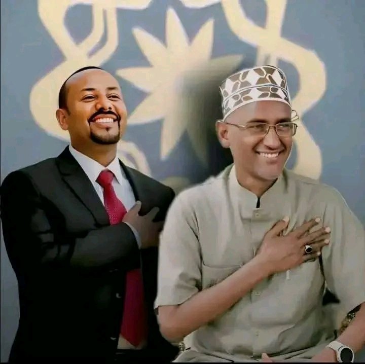 Mohamed34983221's tweet photo. ኢትዮጵያ አኩሪ መሪዎች #ክቡር #ጠቅላይ #ሚንስትር  #Abiy #Ahmed #Ali እና #ክቡር #ፕረዚዳንት #ሀጂ #Awel #Arba ወደፊት ከጎናችሁ ነን ❤✅✅✅🇪🇹🇪🇹🇪🇹

የኛ መሪዎች ደሰተኞች ነቸው እኛ በነሱ ደሰተኞች ኔን ❤❤🇪🇹🇪🇹🇪🇹 https://t.co/4LTSgDHZSU