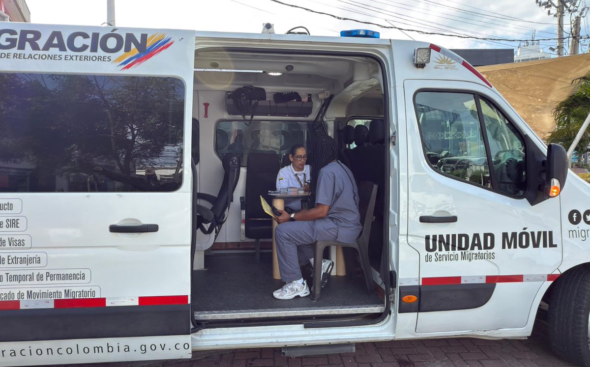 Migración Colombia (@migracioncol) on Twitter photo En el archipiélago de #SanAndrés adelantamos una jornada de atención especial dirigida a la comunidad raizal, extranjeros y ciudadanía en general, en donde los asistentes pudieron acceder a los diferentes trámites y servicios de <a href="/MigracionCol/">Migración Colombia</a> En el archipiélago de #SanAndrés adelantamos una jornada de atención especial dirigida a la comunidad raizal, extranjeros y ciudadanía en general, en donde los asistentes pudieron acceder a los diferentes trámites y servicios de <a href="/MigracionCol/">Migración Colombia</a>