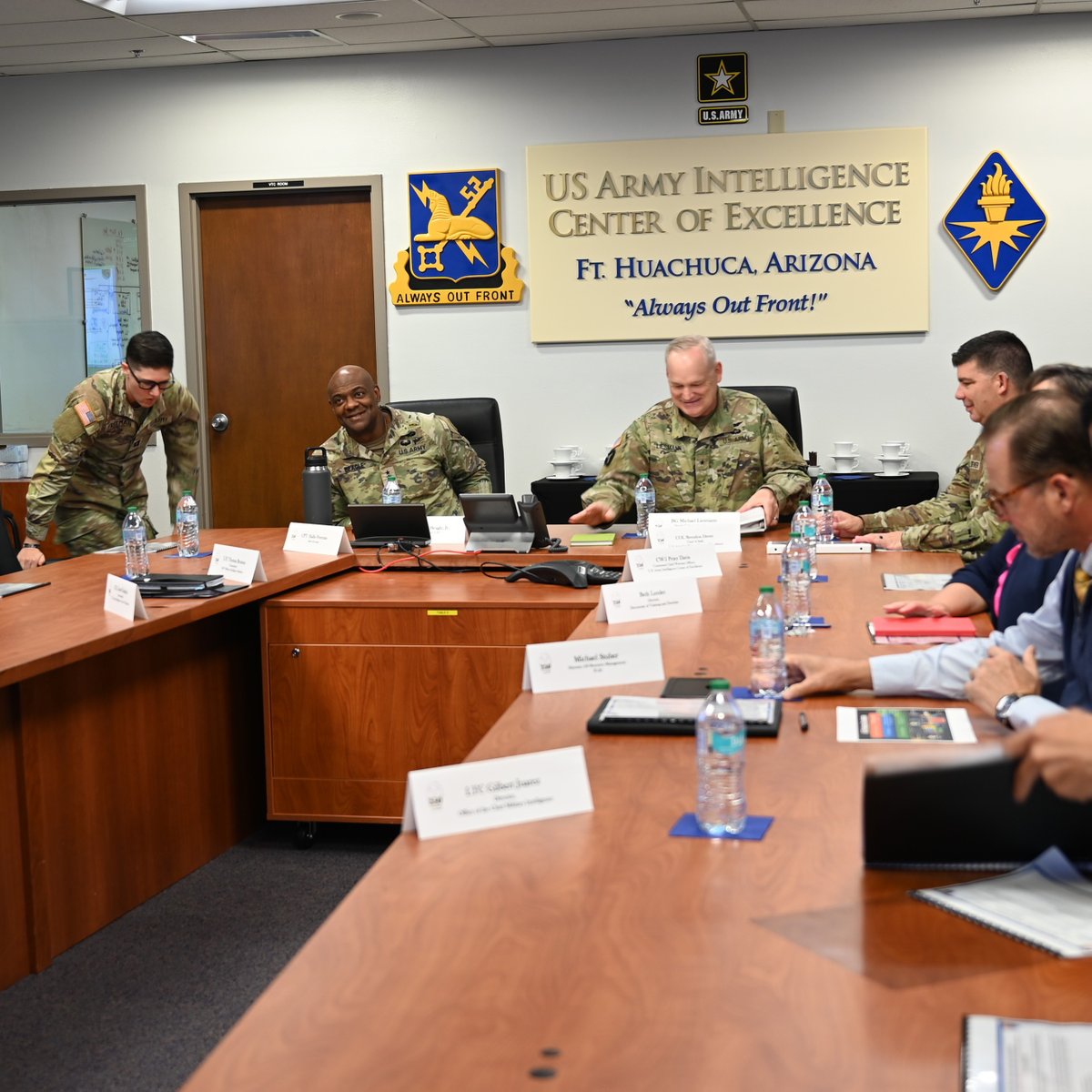 Lt. Gen. Milford H. Beagle Jr., CAC Commanding General visits Brig. Gen. Michael J. Liesmann, deputy commanding general of the U.S. Army Intelligence Center of Excellence (ICOE), during his visit to the ICOE at Fort Huachuca Aug. 14, 2025. #Readiness #DriveChange #ForgeVictory