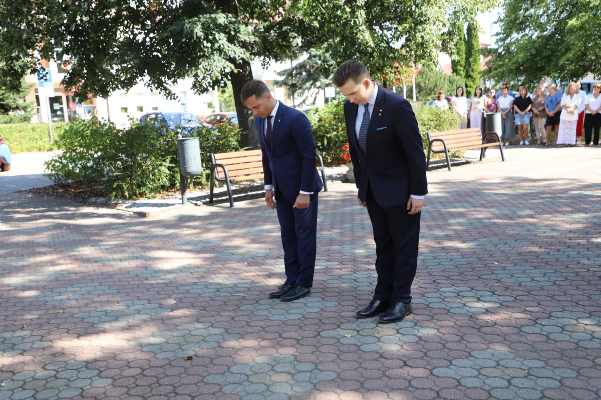 Tymon Szelągowski tweet media