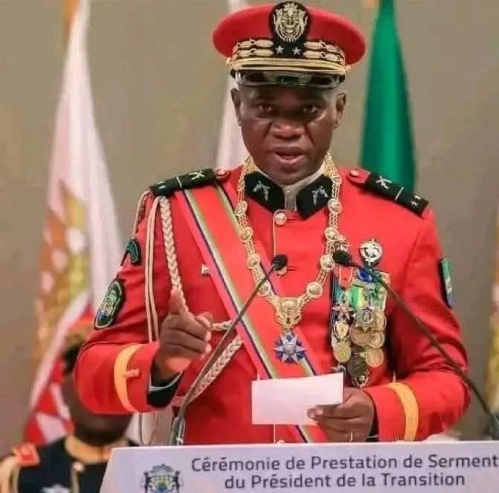 🇬🇦💥 Deux poids, deux mesures ?
Au Gabon, les Africains paient 820 000 F CFA sur 24 mois pour un titre de séjour…

Les Français, eux, seulement 150 000 F CFA.
🤔 Afrique, réveille-toi !

#Gabon #Afrique #Injustice