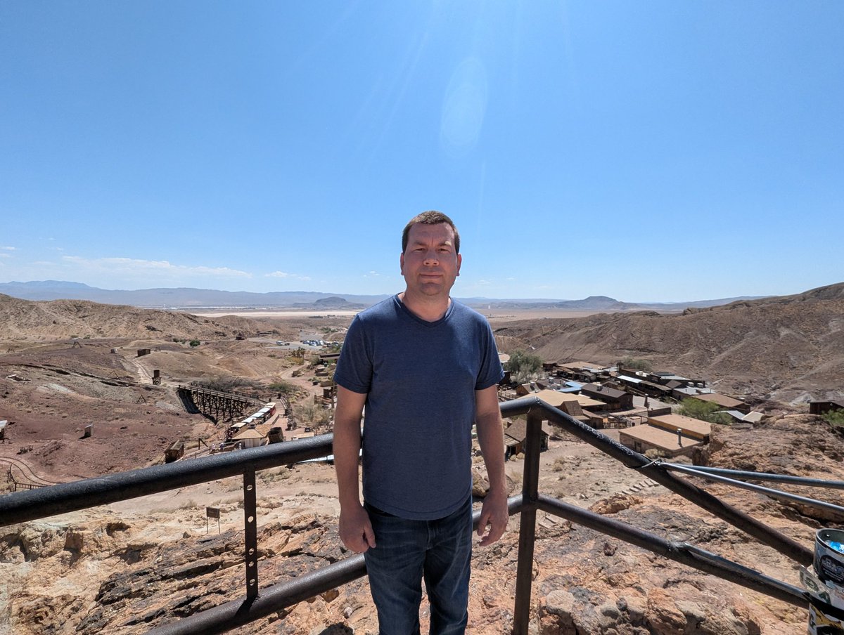 phillip_oriley's tweet photo. Calico Ghost Town. An 1800s mining town in the Yermo, California desert. The town has many shops, museums, a saloon, &amp; a mine.
#calicoghosttown #calico #calicoca #yermo #ghosttown #statepark #californiastatepark #californiadesert  #miningtown #california #westerntown #1800s https://t.co/Y8PBmozv2V