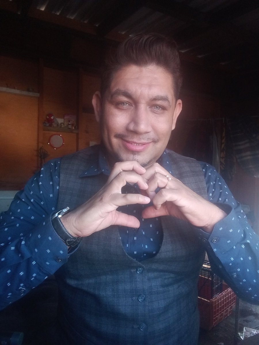 Evanng48261040's tweet photo. Me veo guapo o nel
Sean honestos https://t.co/npfMtxZdXJ