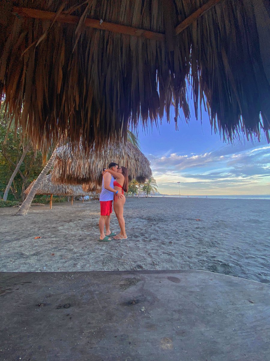 Darlyng_03's tweet photo. Quien diría que un simple hola cambiaría mi vida ❤️ TE AMO @jsebastianvvega https://t.co/r3VS2zEpW7