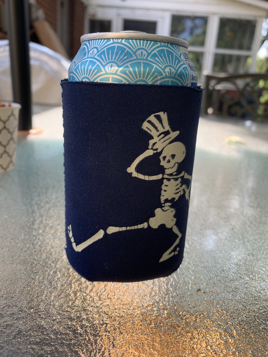 A lil pregame refresh before The Grateful Dead Movie.  Early birb special!  Can’t wait.   Chiclets guy!