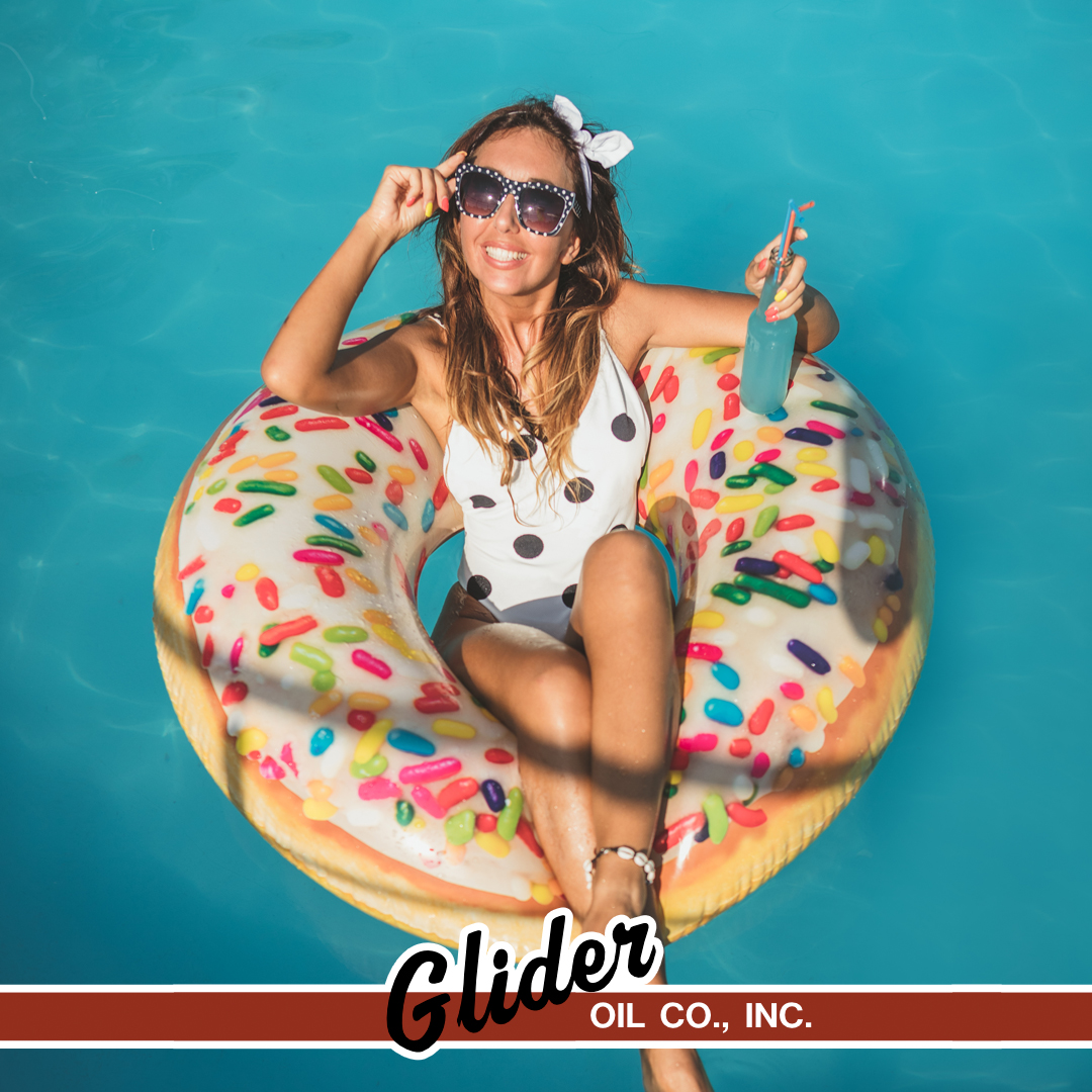 GliderOil's tweet image. With a propane-fired pool heater, you can extend the swimming season through the fall!
Many customers order propane from us in early fall and also in the spring. Don’t let cool days keep you out of the pool: glideroil.com/fuels.php
#OutdoorPools #PropaneForPools #PoolHeater