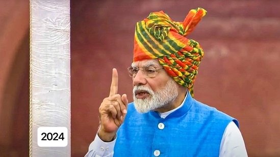 Stroke0Genius__'s tweet image. 🇮🇳 All eyes on Prime Minister @narendramodi Ji as he prepares for his 12th Independence Day speech! 

This marks the 2nd most consecutive addresses by any PM in India, just behind Jawaharlal Nehru.

#IndependenceDay #ModiSpeech #India