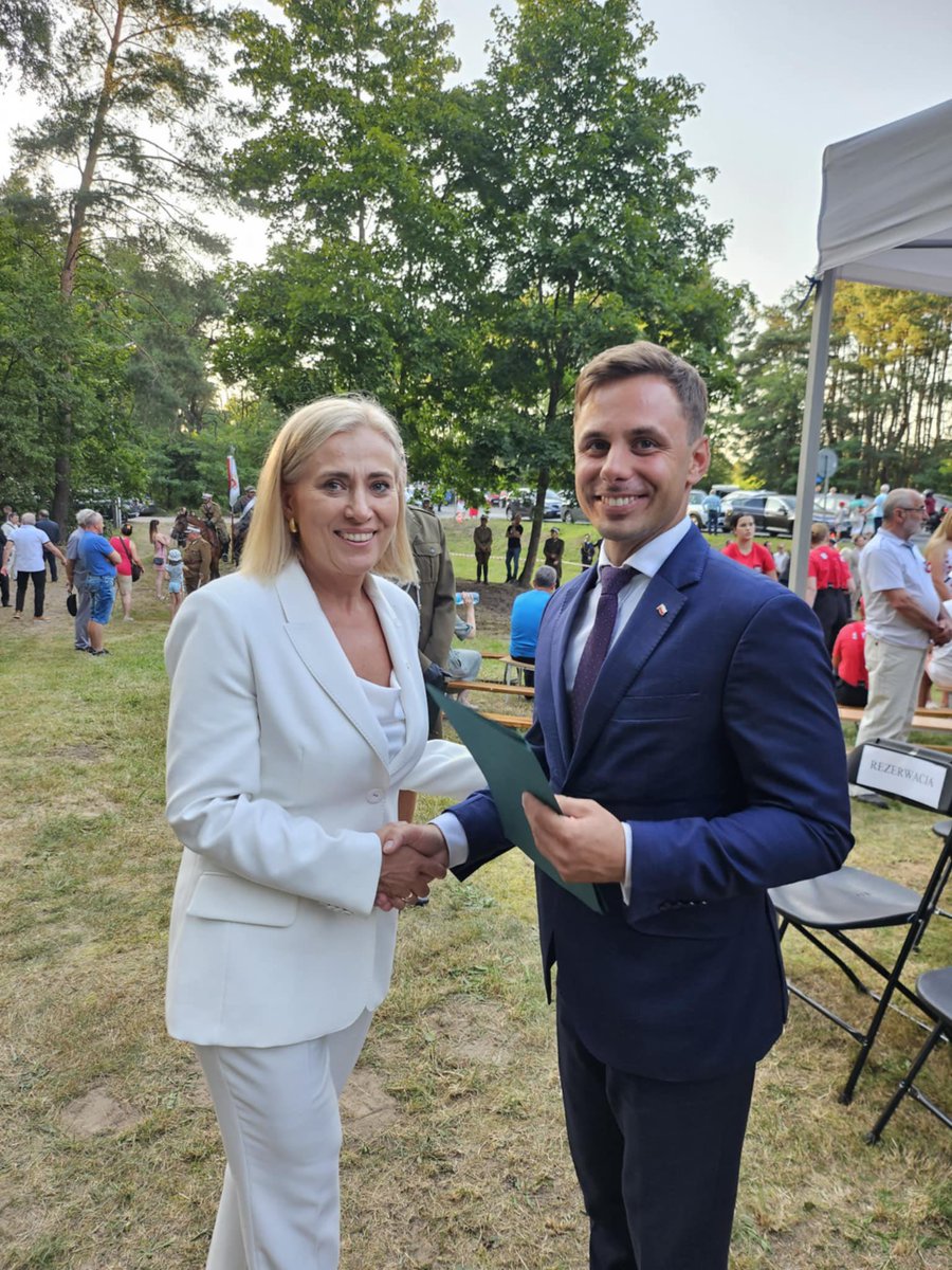 Emil Sawicki tweet media