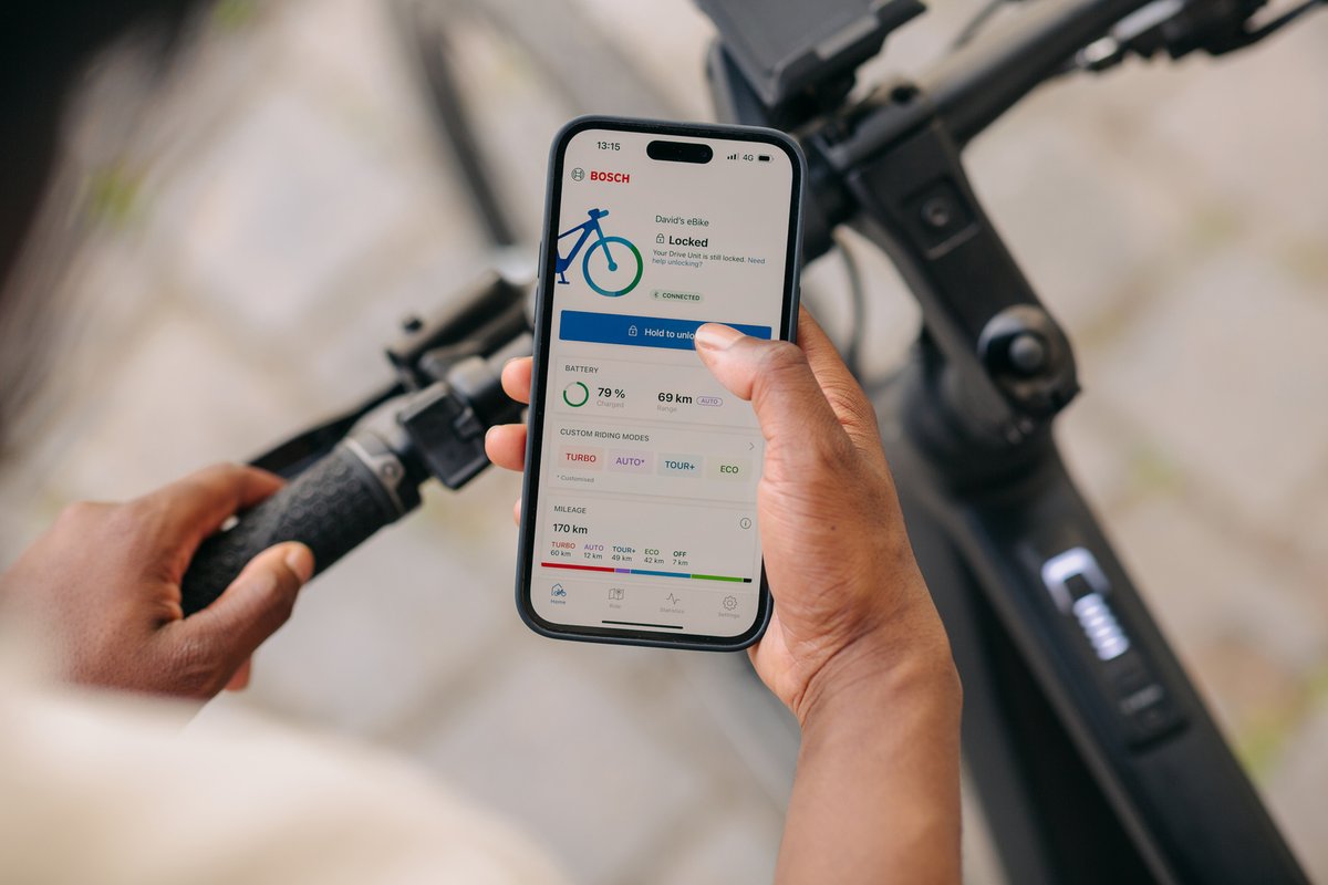 Scooteretti's tweet image. Got more than one Bosch eBike? 🚲
Your Flow App just became a digital garage—add up to 6 eBikes, name them, switch instantly, and keep each one’s settings &amp;amp; updates ready to ride.
One app. Every ride. 📲 #BoschEBike #BoschFlowApp #DigitalGarage